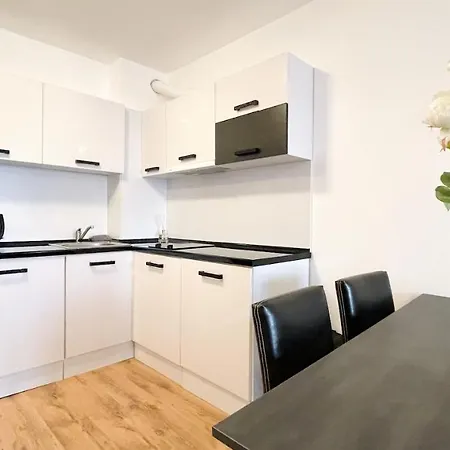 Royal Palm - - Apartello•com *